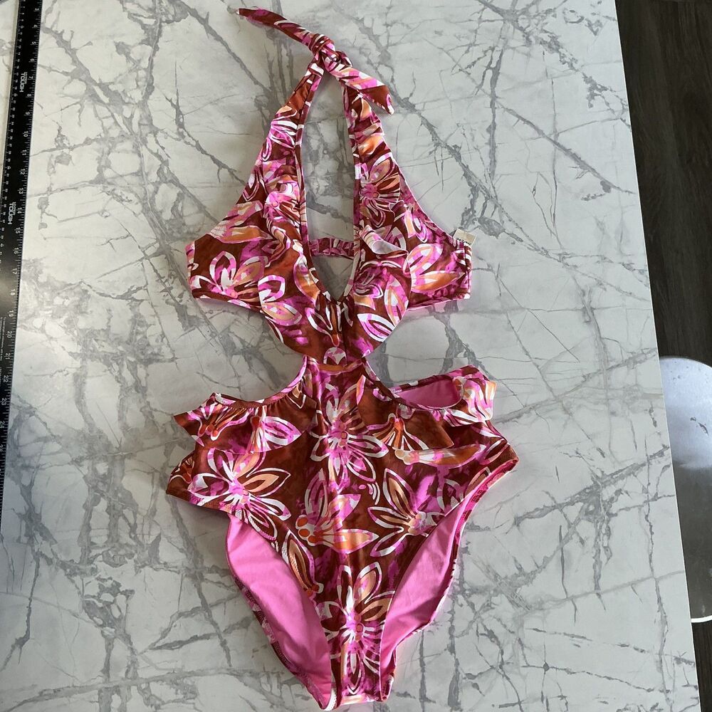 NWT Aerie One Piece Swimsuit Size M Pink Floral Halter Cutout Ruffle Swim